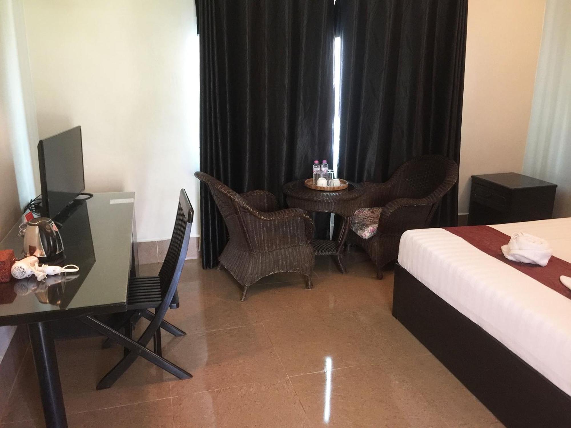 Central Night Hotel Siem Reap Exterior photo